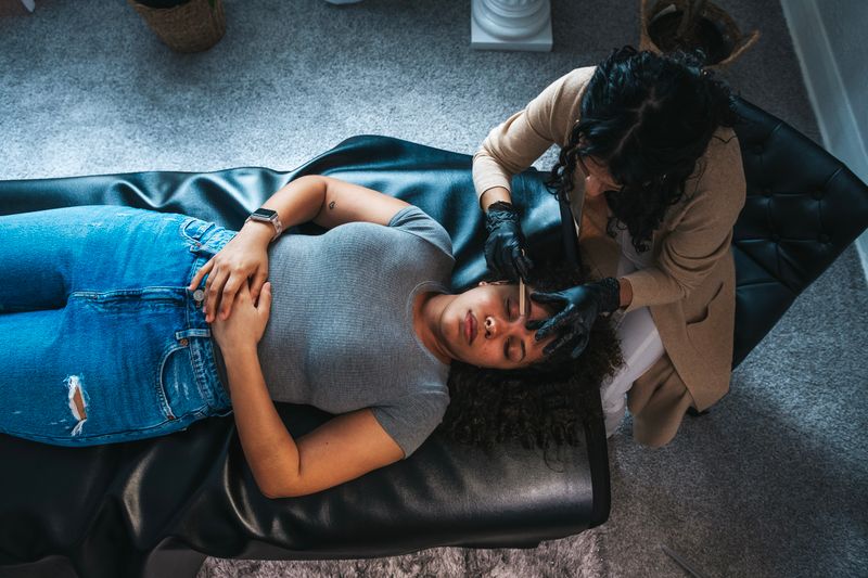 Dermaplane Glow Facial